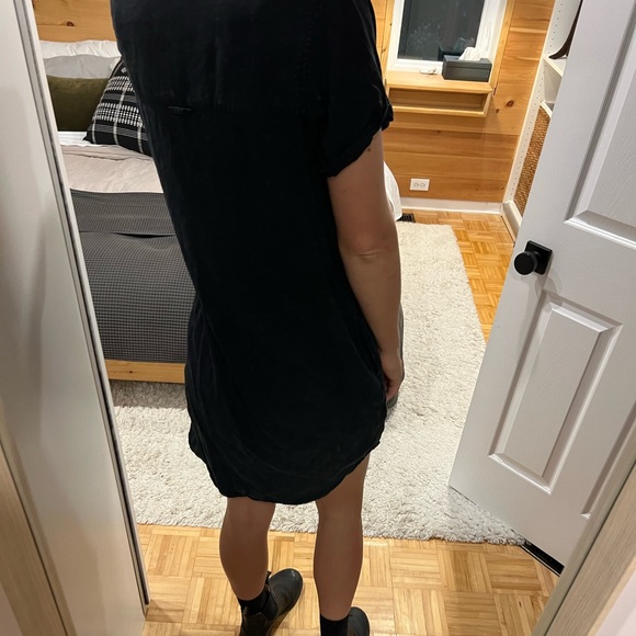 Shirt dress - Picture 3 of 7